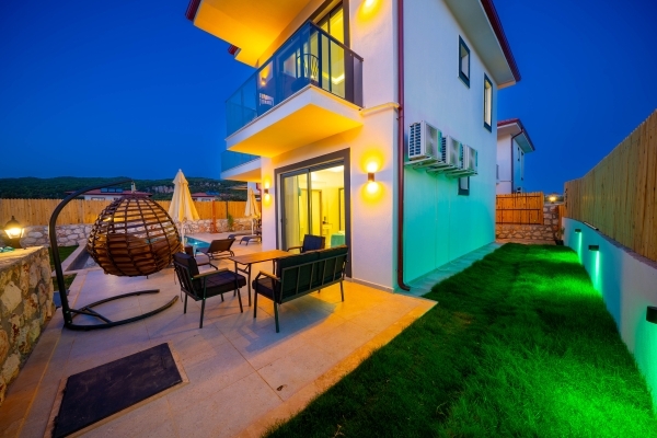 Villa Blue Moon