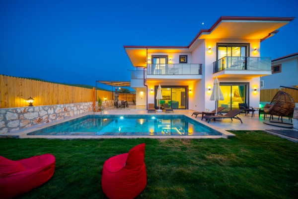 Villa Blue Moon