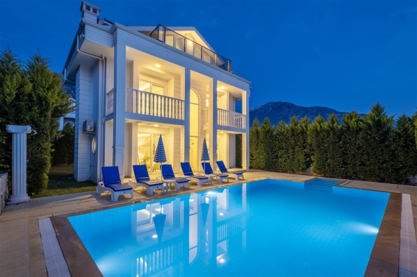 Villa Sahra