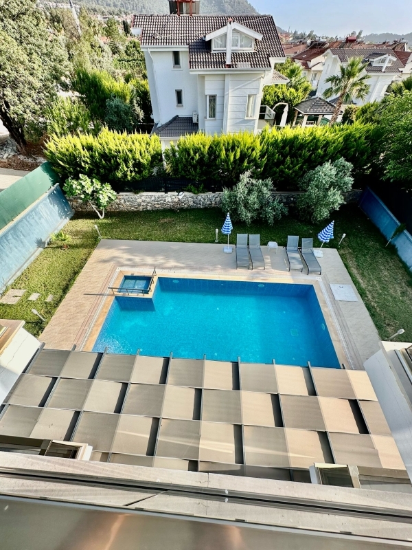 Villa Tekeli B
